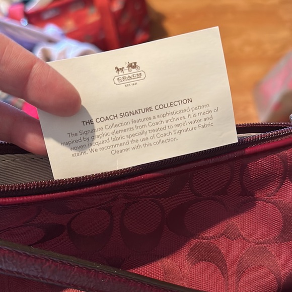 Coach Signature Collection Purse - Picture 4 of 4